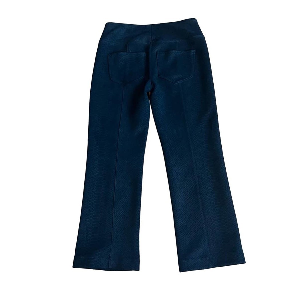 3/$27 Mudd FLX Ponte Kick Crop Pants in Black Snakeskin, Medium
